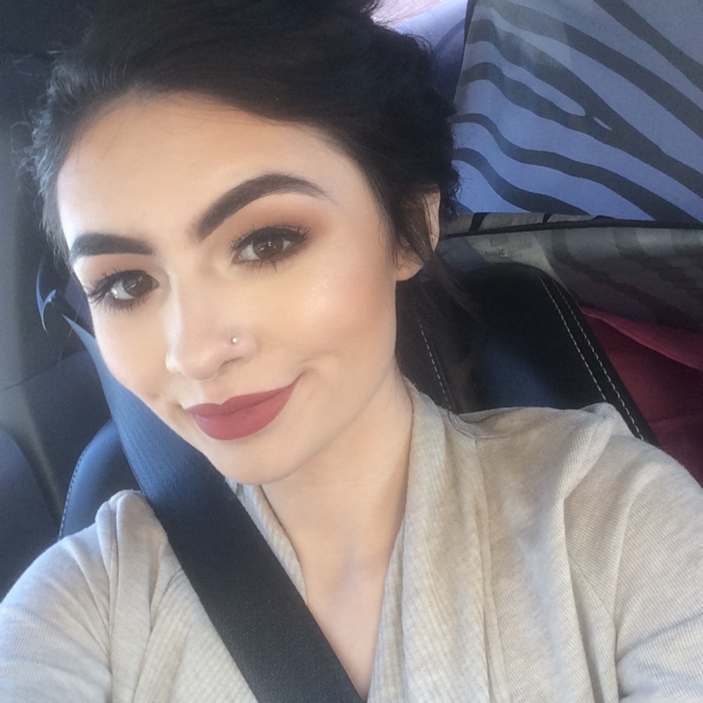 Meet your Posher, Haley